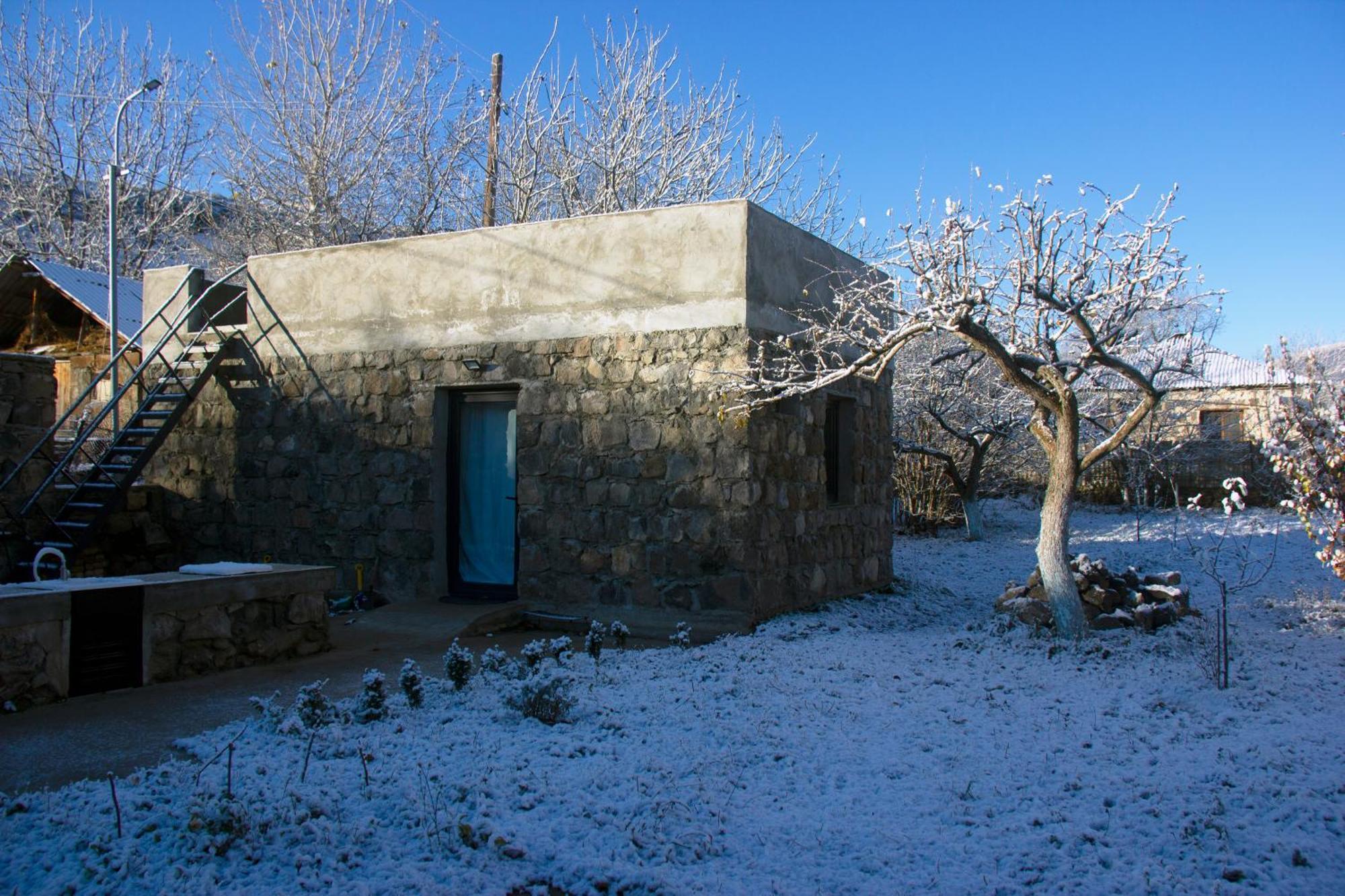 Zove Rural Cottage With Garden Views K'arashamb Exteriér fotografie